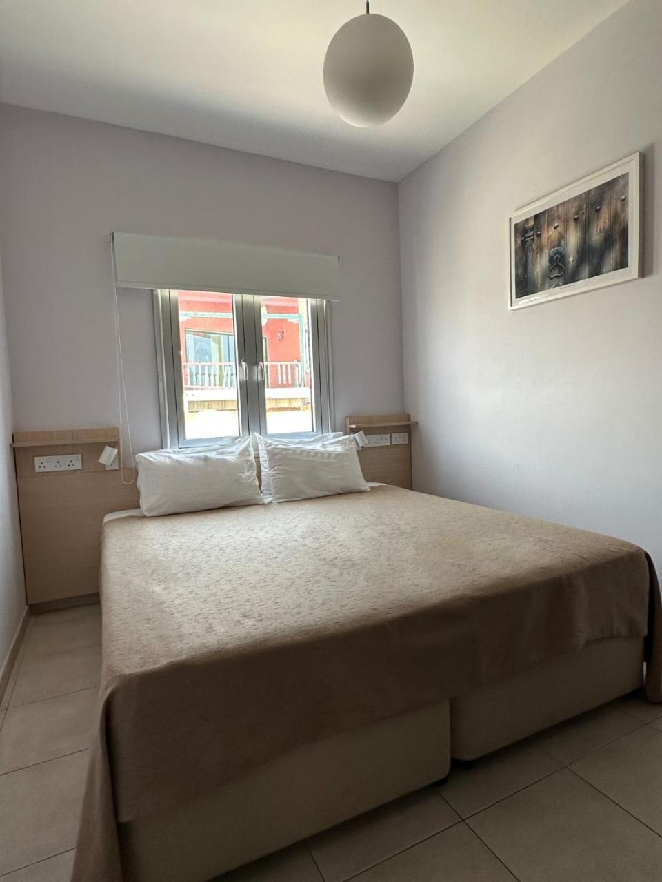 Topikos Apartments Agia Napa Buitenkant foto