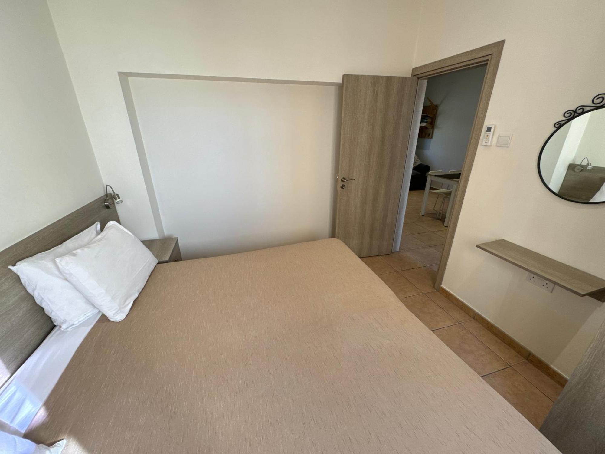 Topikos Apartments Agia Napa Buitenkant foto