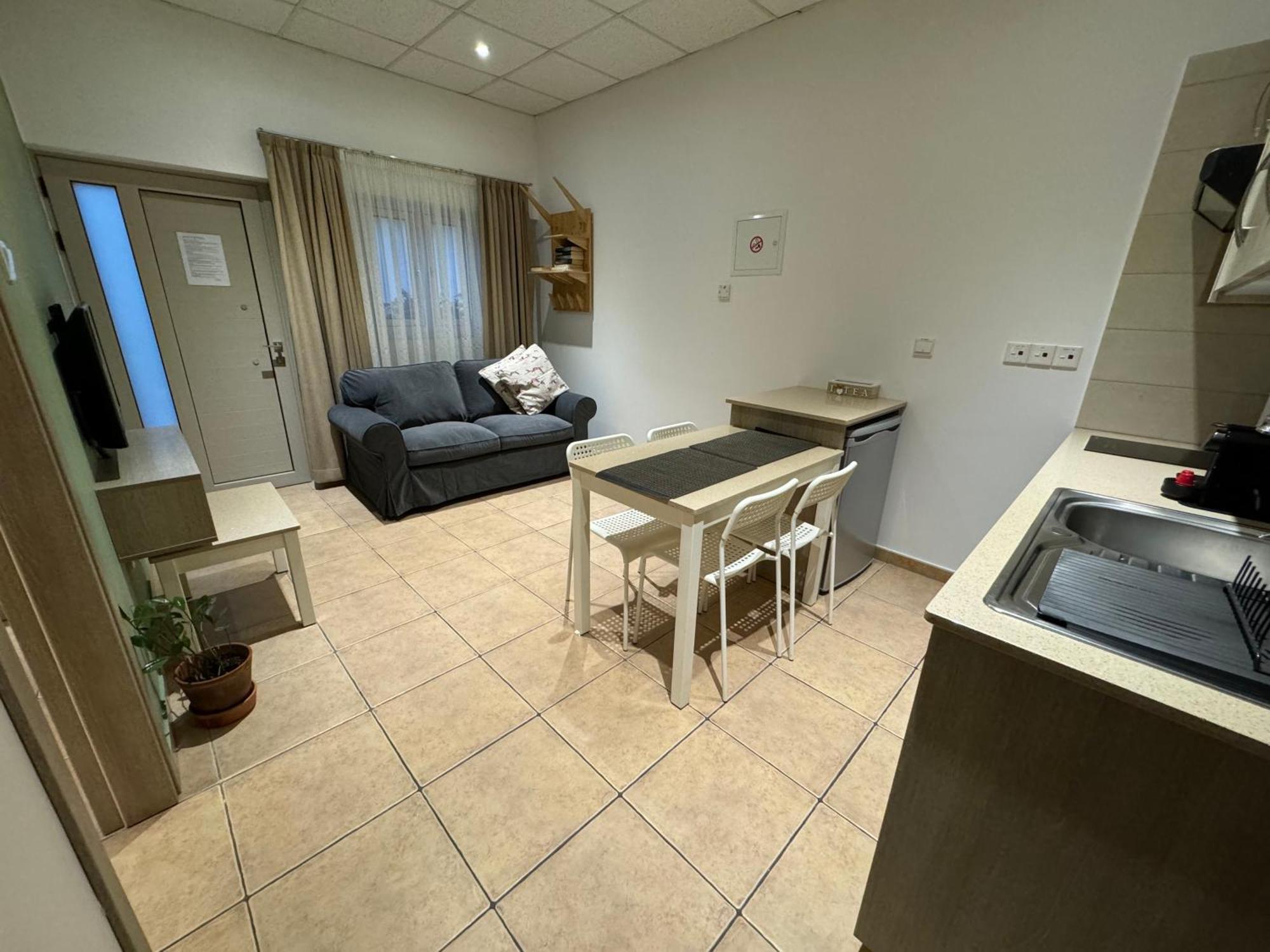 Topikos Apartments Agia Napa Kamer foto