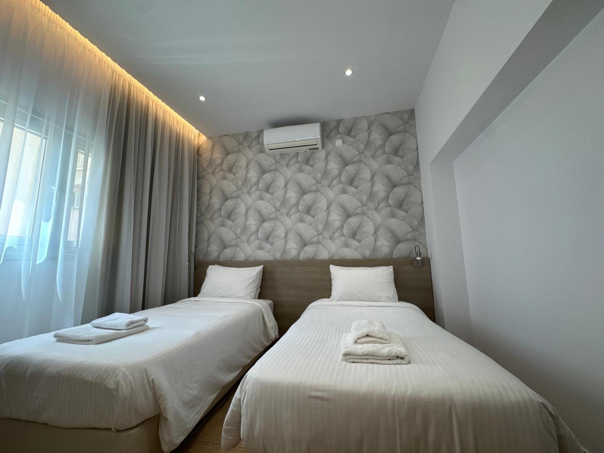 Topikos Apartments Agia Napa Buitenkant foto